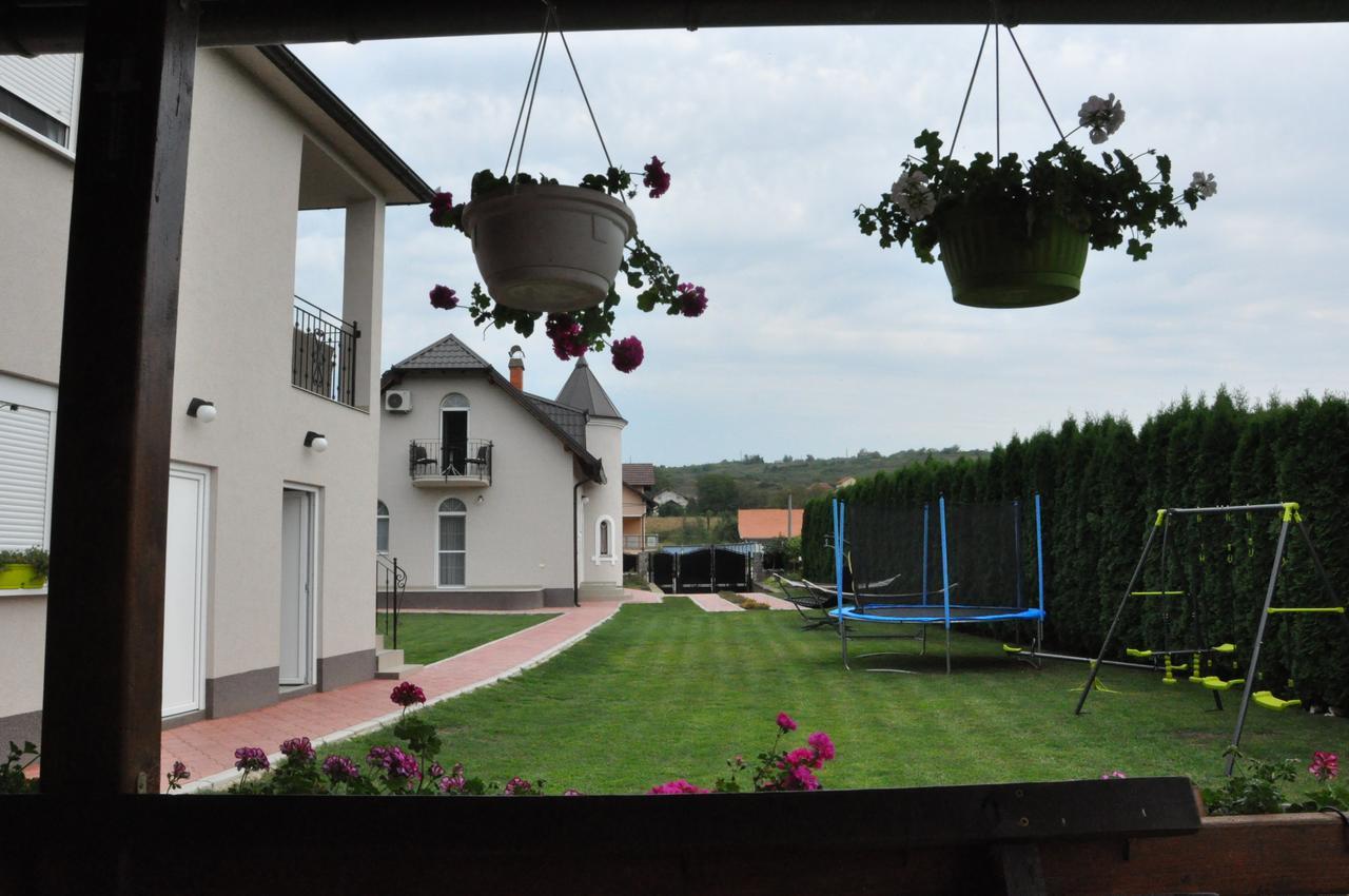 Aria Apartmani Vrdnik Zewnętrze zdjęcie