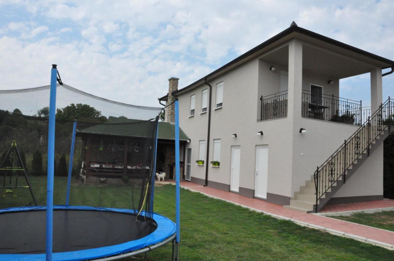 Aria Apartmani Vrdnik Zewnętrze zdjęcie